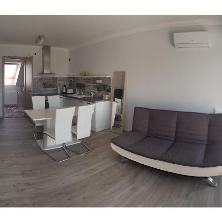 Vandor Vendeghaz Seghedin Exterior foto